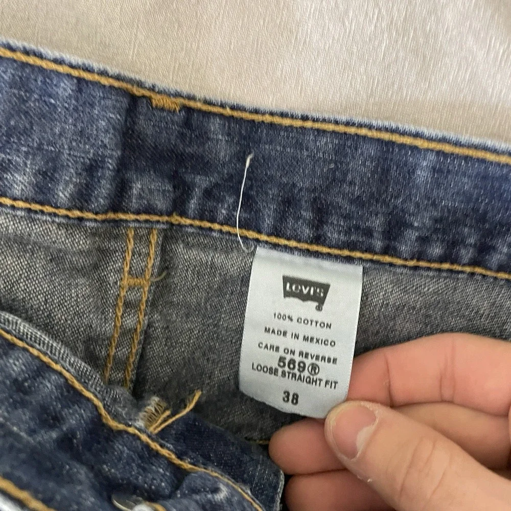 Vtg Y2K Levis 569 Denim Jean Shorts Mens 38x11 Jorts Worn-in Faded Distressed